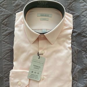 Light Pink Perry Ellis Button Down Men’s